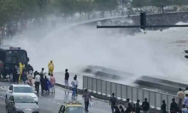 चार दिवस समुद्राला मोठी भरती; साडेचार मीटरपेक्षा अधिक उंच लाटा उसळणार