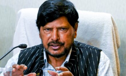 भविष्यात महायुतीमध्ये फूट पडली तरी भाजपसोबतच राहणार – रामदास आठवले