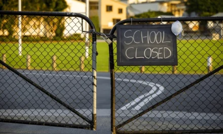 मुंबईमधील सर्व शाळा ५ डिसेंबरला राहणार बंद.!