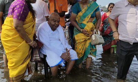 माजी पंतप्रधान देवेगौडा यांनी घेतले पंढरपुरात विठुरायाचे दर्शन..!