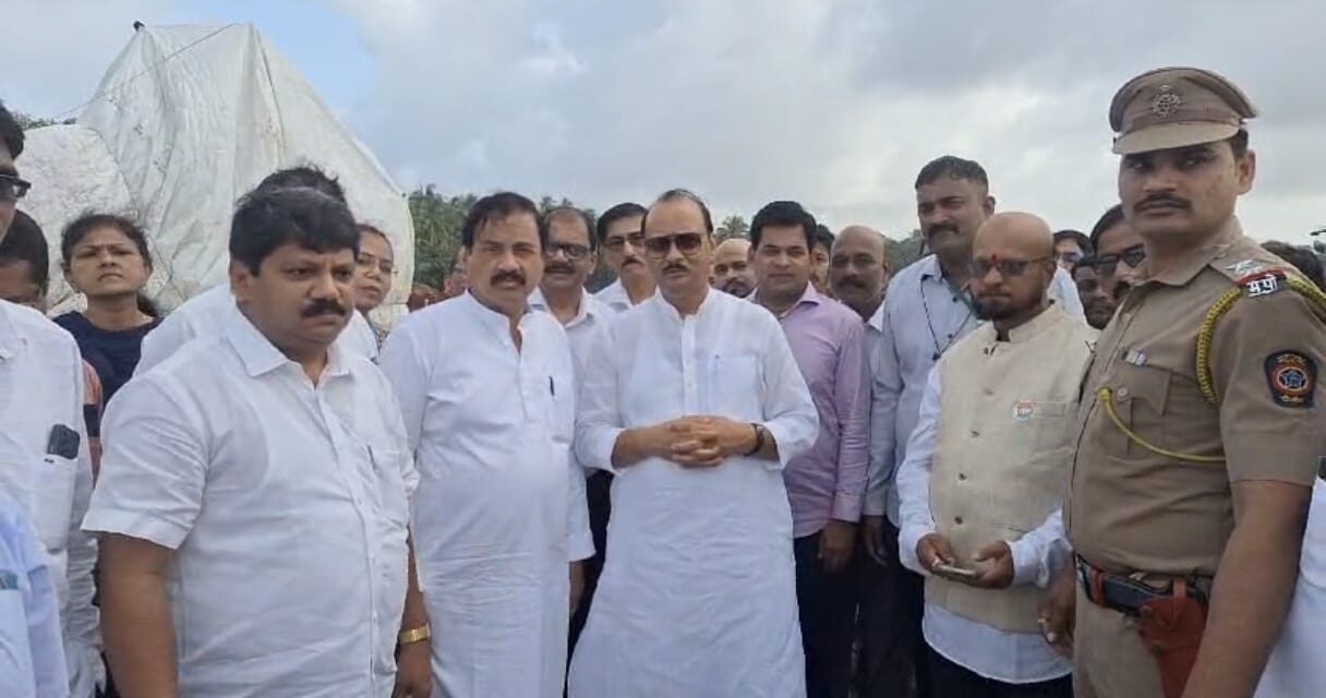 उपमुख्यमंत्री अजित पवार यांच्या अपघाती निधनानंतर पक्षाचे मोठे नुकसान अबीद नाईक झाले भावुक