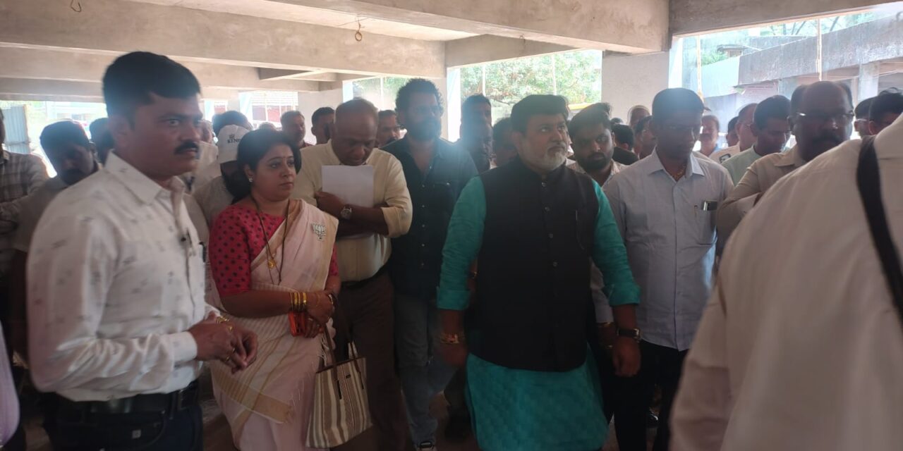 पालकमंत्री उदय सामंत यांनी केली रत्नागिरी पालिकेच्या नवीन इमारतीच्या बांधकामाची पाहणी…