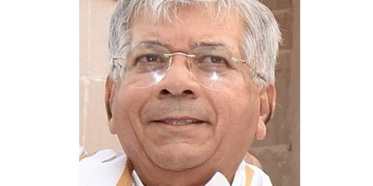 भारत अमेरिकेच्या तालावर नाचतोय का? प्रकाश आंबेडकरांचा मोदी सरकारला सवाल!