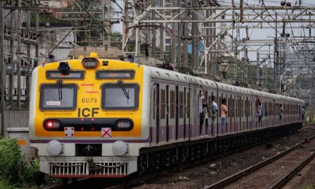 होळी सणानिमित्त मुंबई–सावंतवाडी रोड दरम्यान विशेष साप्ताहिक रेल्वे गाडी