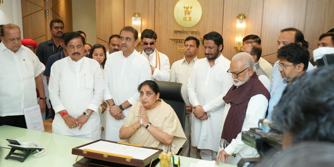 उपमुख्यमंत्री सुनेत्रा पवार यांनी स्वीकारला पदभार…!