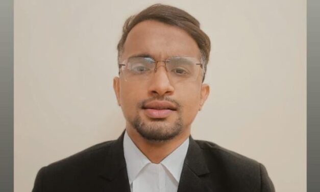 स्व.अजित पवारांच्या बाबतीत एफआरआय दाखल करून घ्यावेच लागेल : ऍड.अरमान खान