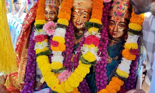 आदिशक्ती श्री करंजेश्वरीच्या शिमगा महोत्सवाला मोठ्या जल्लोषात प्रारंभ; पालखीत देवीचा नवीन सुवर्ण मुखवटा..!