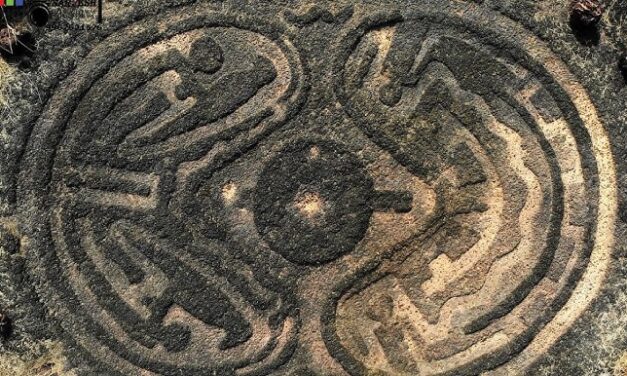 कातळशिल्पांच्या संशोधनाकरिता वर्ल्ड हेरिटेज डेस्क स्थापन – सांस्कृतिक कार्य मंत्री ॲड.आशिष शेलार यांची माहिती