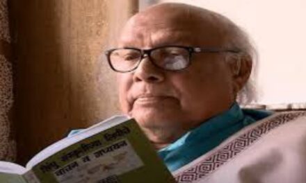 रत्नागिरीत पद्मश्री मधु मंगेश कर्णिक यांचा भव्य नागरी सत्कार आणि प्रकट मुलाखत