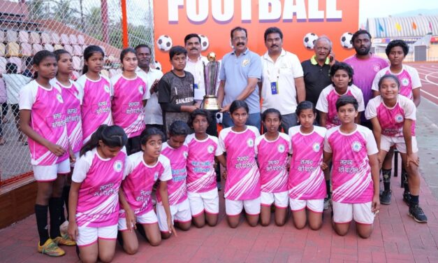 डेरवण येथे क्रीडाप्रेमींनी अनुभवला फुटबॉल सामन्यांचा थरार…व्हॉलिबॉल स्पर्धेत वाई व कोल्हापूर विजेते