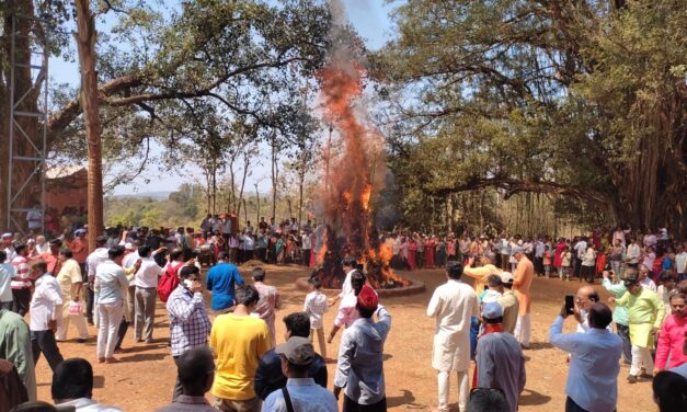 संगमेश्वर करजुवे गावातील तेरसे शिमग्याचे होळीचे होम आज लागले