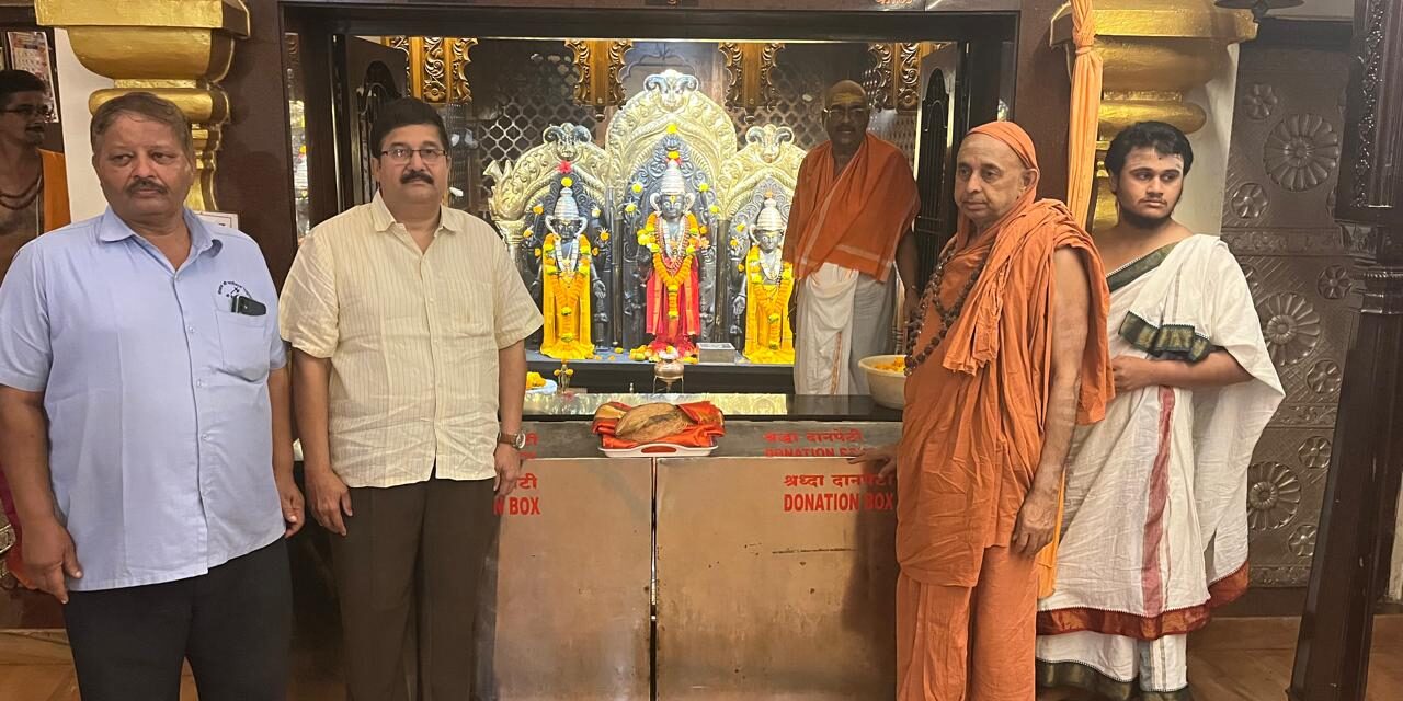 जगद्गुरु श्री श्री शंकर भारती महास्वामी यांनी घेतले भगवान परशुरामाचे दर्शन