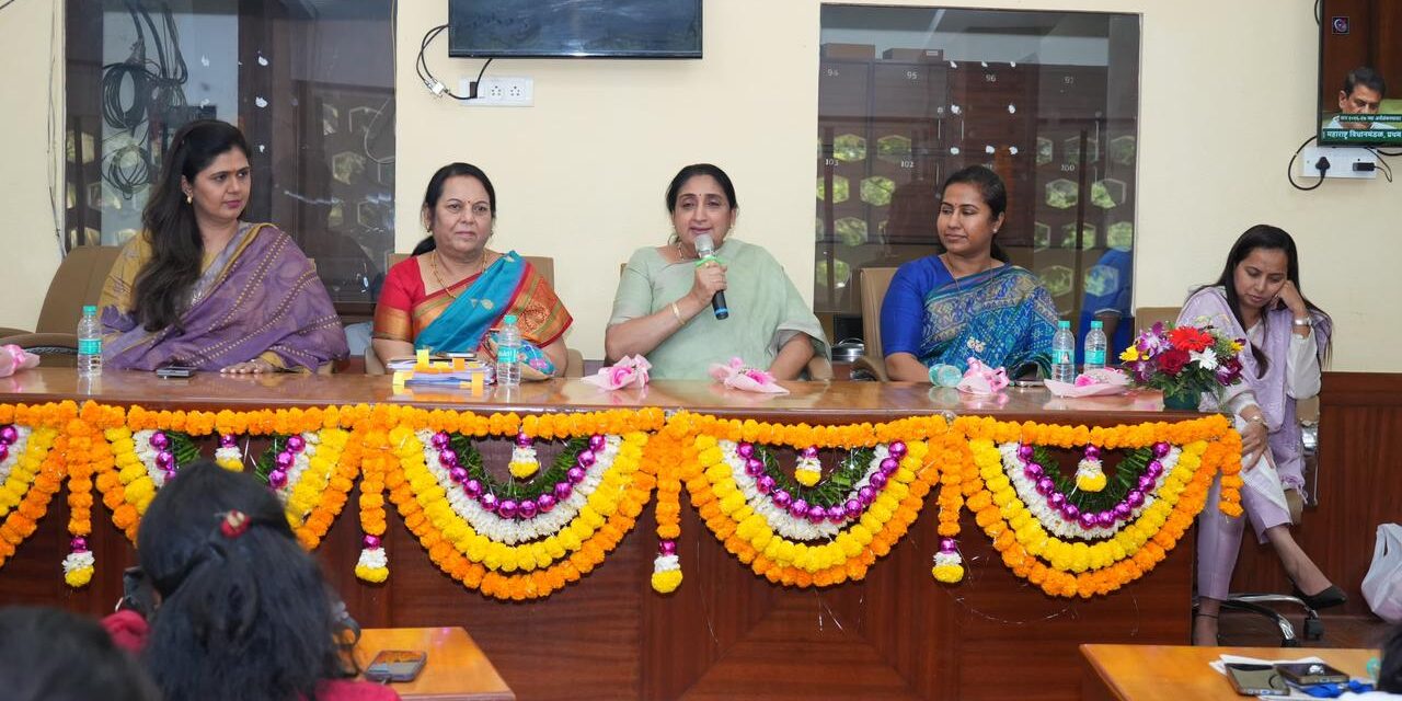 मुंबई महानगर क्षेत्रातील शासकीय महिला कर्मचाऱ्यांसाठी ‘कम अर्ली-गो अर्ली’ सवलत;उपमुख्यमंत्री सुनेत्रा अजित पवार यांची विधानपरिषदेत घोषणा