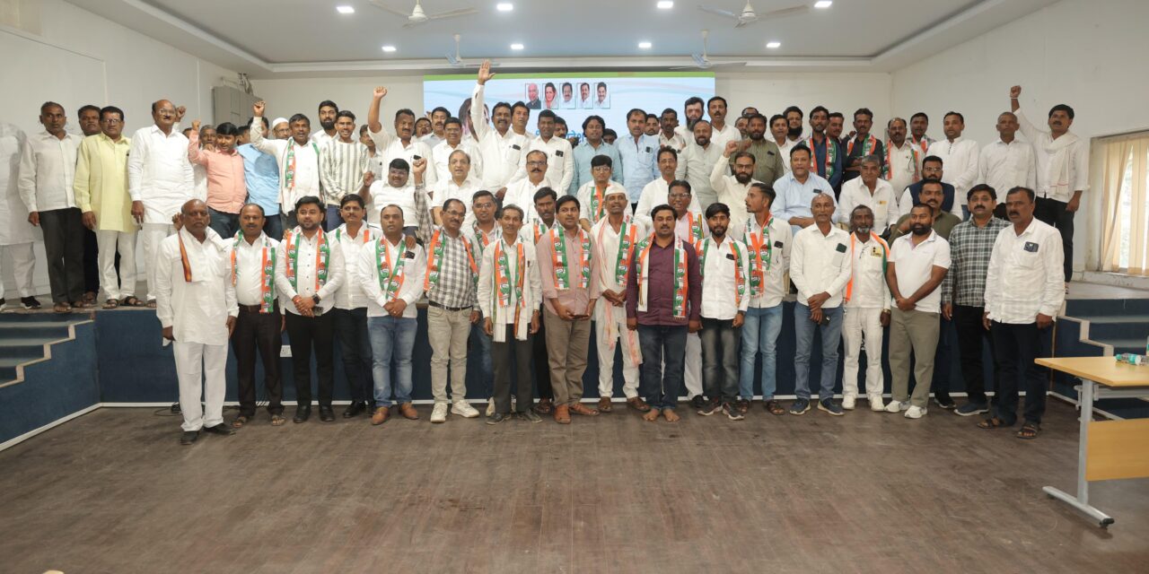 काँग्रेस प्रदेशाध्यक्ष हर्षवर्धन सपकाळांच्या उपस्थितीत संदीप शेळकेंचा शेकडो कार्यकर्त्यांसह काँग्रेस पक्षात प्रवेश..