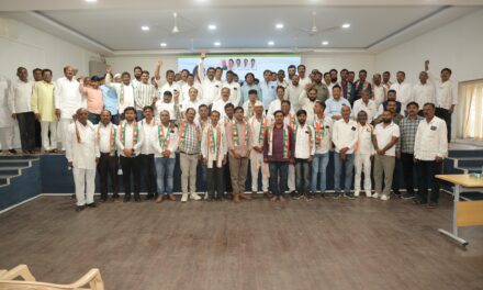 काँग्रेस प्रदेशाध्यक्ष हर्षवर्धन सपकाळांच्या उपस्थितीत संदीप शेळकेंचा शेकडो कार्यकर्त्यांसह काँग्रेस पक्षात प्रवेश..