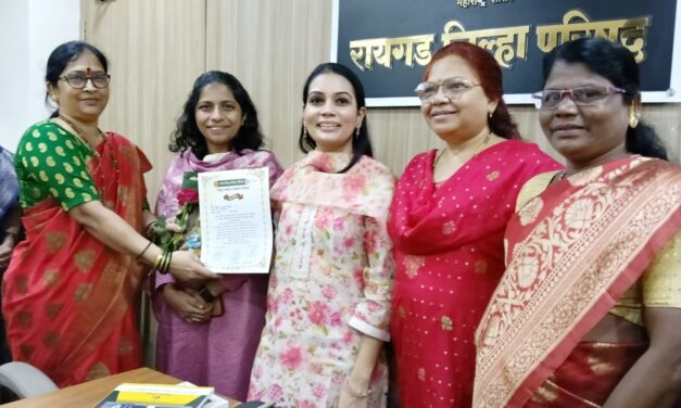 स्वच्छ अभियानातील उत्कृष्ठ कामाबद्दल नागोठण्याच्या सरपंच सुप्रियाताई महाडिक यांचा गौरव