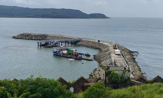 मुरुड जंजिरा किल्ल्यासाठी ९३ कोटी खर्चून नूतन जेटी पर्यटकांसाठी खुली होत नसल्याने पर्यटक व बोट धारक नाराज ..