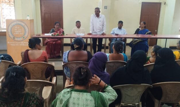 आर्थिक उन्नतीचा धागा पकडून महिलांनी उद्योजक बनावे बळीराज सेना जिल्हा अध्यक्ष पराग कांबळे यांचे दापोलीत प्रतिपादन