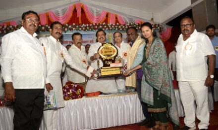 समाजाभिमुख पत्रकारितेसाठी यशवंत कांबळे यांचे कौतुक – सुनिल तटकरे