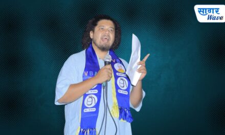 ठाकरे कुटुंबाला मराठी भाषेची ठेकेदारी दिली कोणी – सुजात आंबेडकर