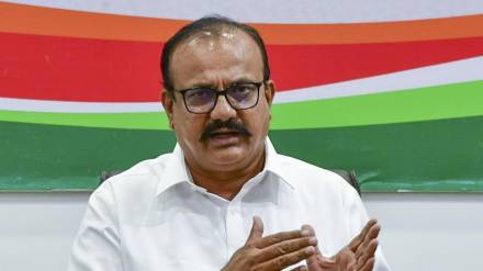 भाजपा महायुती सरकारकडून ‘डुबता महाराष्ट्र’ करण्याचे पाप; महाराष्ट्राची जनता महायुतीला माफ करणार नाही: हर्षवर्धन सपकाळ