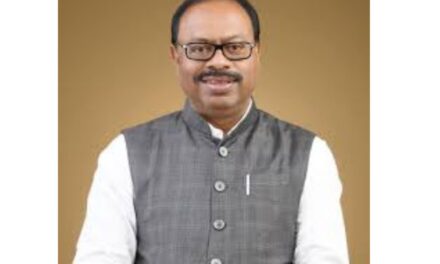 गरिबांचे रक्त पिणाऱ्या बिल्डरांना सोडणार नाही; गरज पडल्यास ‘ईडी’कडे तपास — बावनकुळे