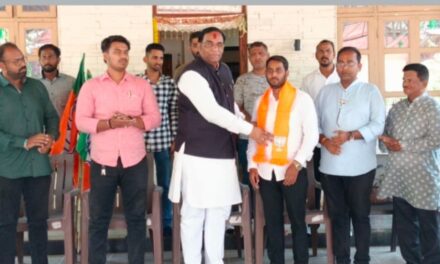 खेडमध्ये राष्ट्रवादी काँग्रेस (शरद पवार गट) पदाधिकाऱ्यांचा भाजपात प्रवेश !