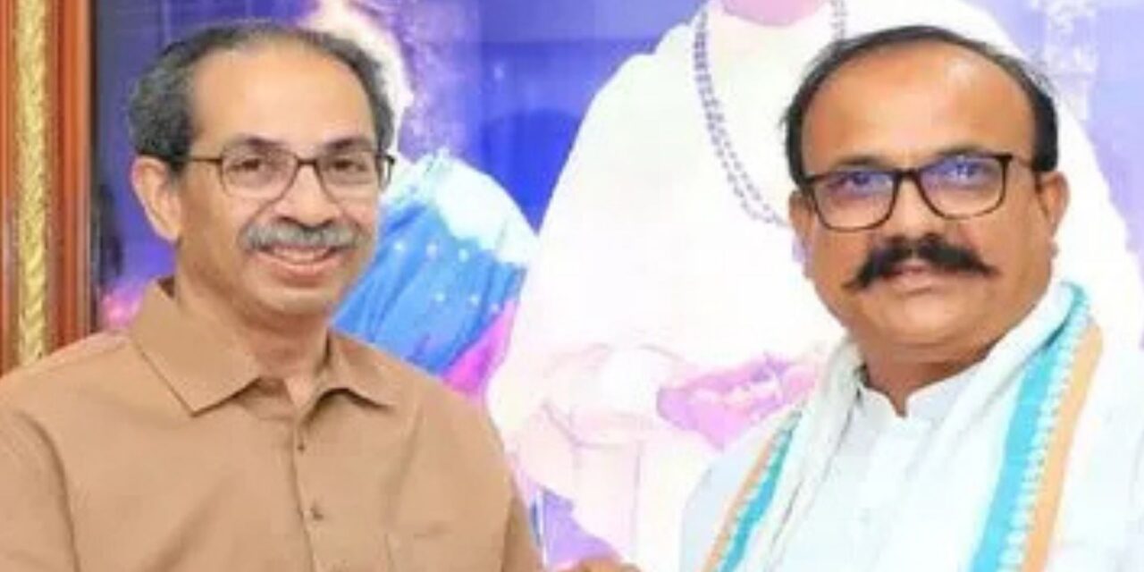 काँग्रेस प्रदेशाध्यक्ष हर्षवर्धन सपकाळ व शिवसेना पक्षप्रमुख उद्धव ठाकरे यांची मातोश्रीवर भेट, राजकीय विषयांवर सविस्तर चर्चा.