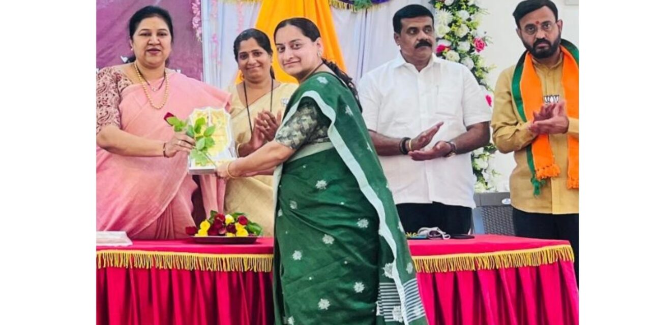 चिपळूणमध्ये सौ सारिका भावे यांचा सत्कार..!