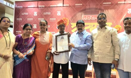 सामाजिक कार्याबद्दल संभाजी महाडिक यांचा ज्येष्ठ समाजसेवक पुरस्काराने गौरव