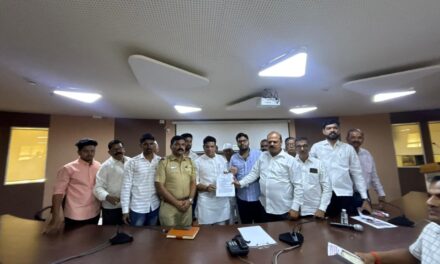 वेताळाची मूर्ती हटविल्यामुळे ग्रामस्थ संतप्त… खोपोली नगरपालिकेवर धडक..!