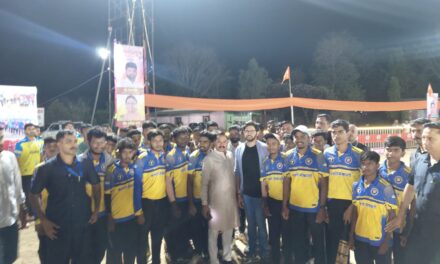 वावर्ले येथे भव्य प्रकाशझोतातील क्रिकेट स्पर्धेचे आयोजन ; युवासेनाप्रमुख आदीत्य ठाकरे यांच्याहस्ते उदघाटन