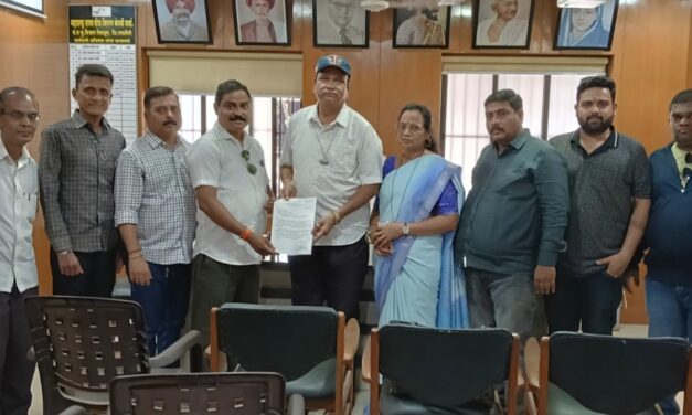 “वीज खंडितामुळे चिपळूणकर त्रस्त; शिवसेना (उद्धव बाळासाहेब ठाकरे) पक्षाचा इशारा – तात्काळ उपाय करा, अन्यथा जनआंदोलन!”