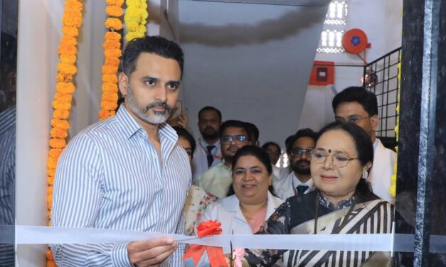 खेडमधील योगिता दंत महाविद्यालय व दवाखान्यात अत्याधुनिक सीबीसीटी मशीनचे उद्घाटन