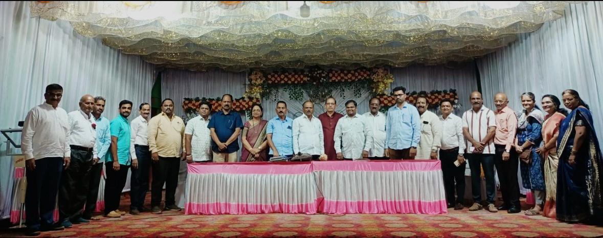 जिल्हा वैश्यवाणी समाज संस्थेच्या अध्यक्षपदी विकास शेट्ये तर उपाध्यक्षपदी हेमंत शिरगावकर…!