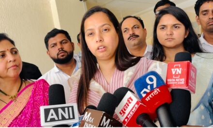 सुनील तटकरे यांच्यावर होणाऱ्या आरोपांना मंत्री आदिती तटकरे यांचा करारा जवाब