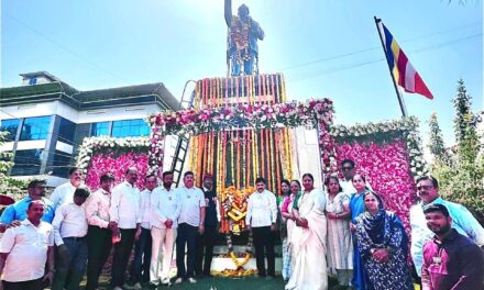 चिपळूणमध्ये भाजपातर्फे महामानवाला अभिवादन