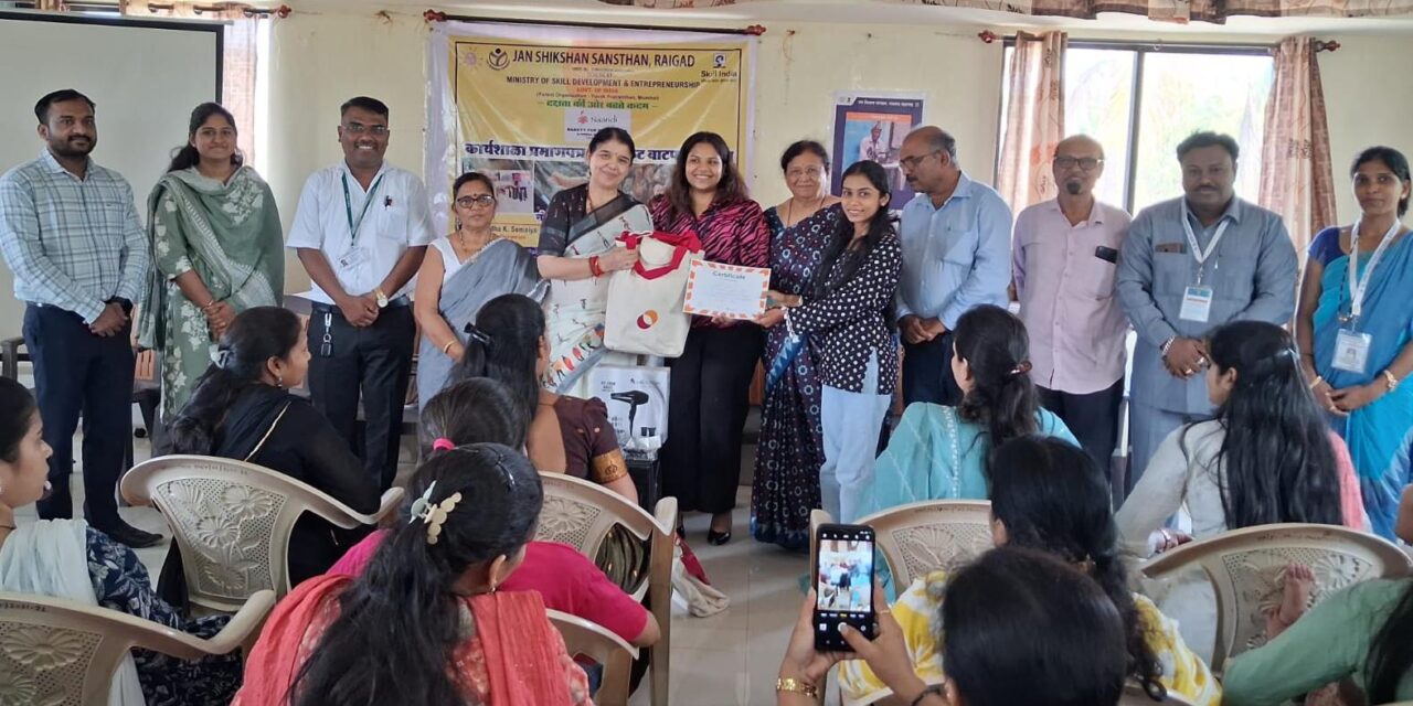 कौशल्य विकास कार्यशाळेकडून विविध तालुक्यातील 320 लाभार्थ्यांना टूलकिट व प्रमाणपत्राचे वाटप