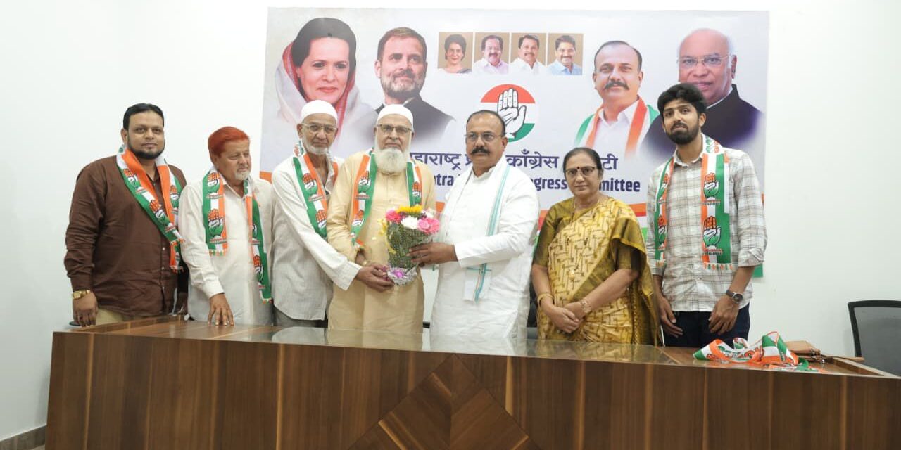 राष्ट्रवादी काँग्रेस (श.प.) पक्षाच्या पदाधिकाऱ्यांचा काँग्रेस पक्षात प्रवेश.