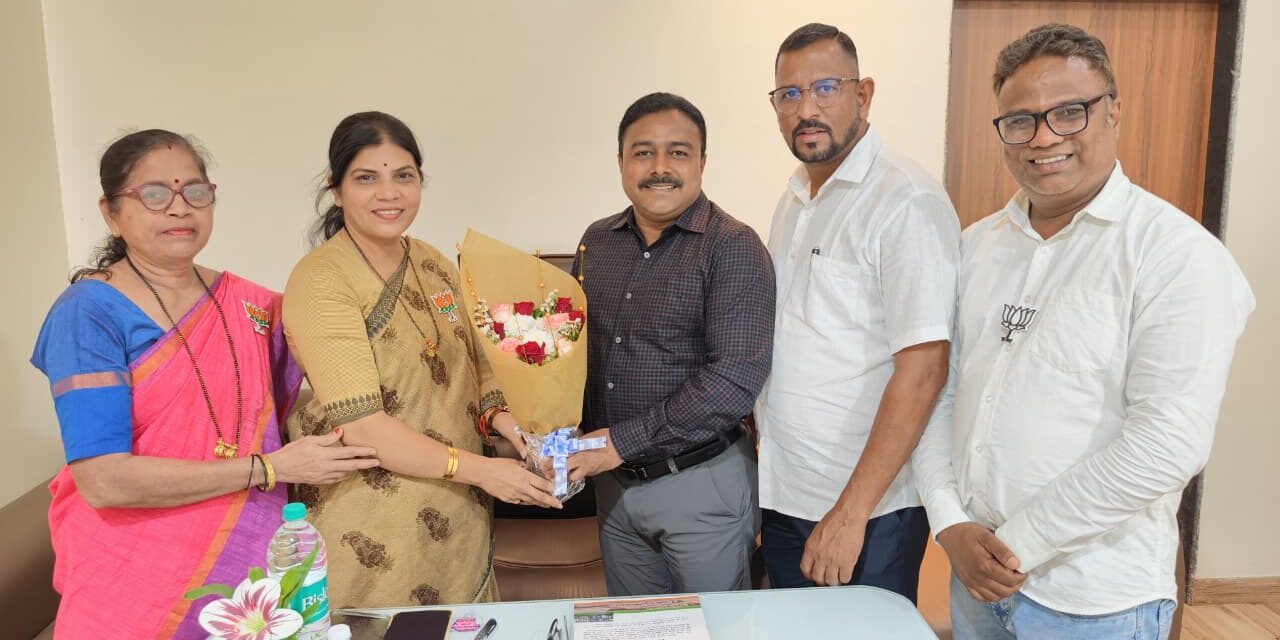 खेड येथील भाजपाच्या जनता दरबाराला प्रचंड प्रतिसाद !