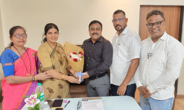 खेड येथील भाजपाच्या जनता दरबाराला प्रचंड प्रतिसाद !