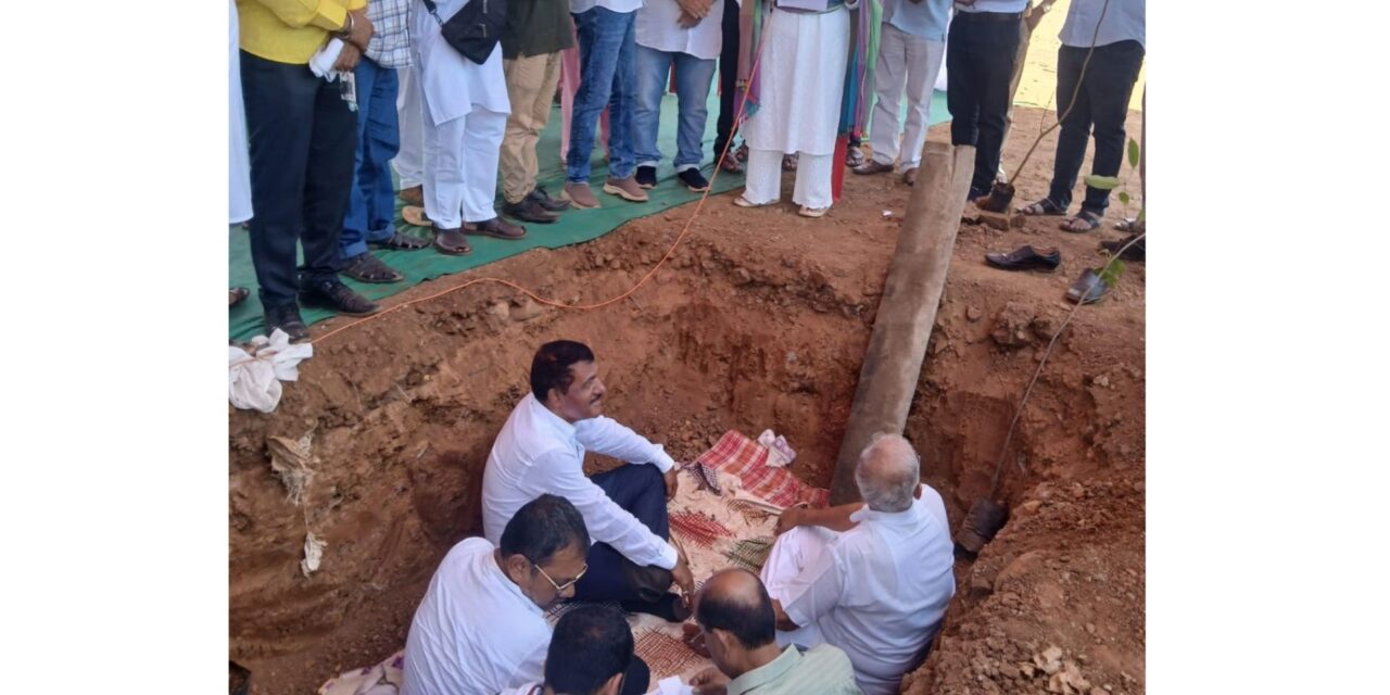 महामार्ग विभागाने मागण्या मान्य केल्यामुळे शहानवाज शहा यांचे भूसमाधी आंदोलन स्थगित