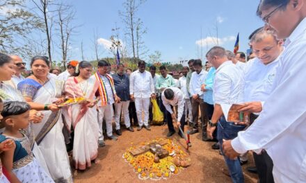 आमदार निकम यांच्या हस्ते बुद्ध विहार व आंबेडकर सभागृहाच्या कामाचे भूमिपूजन