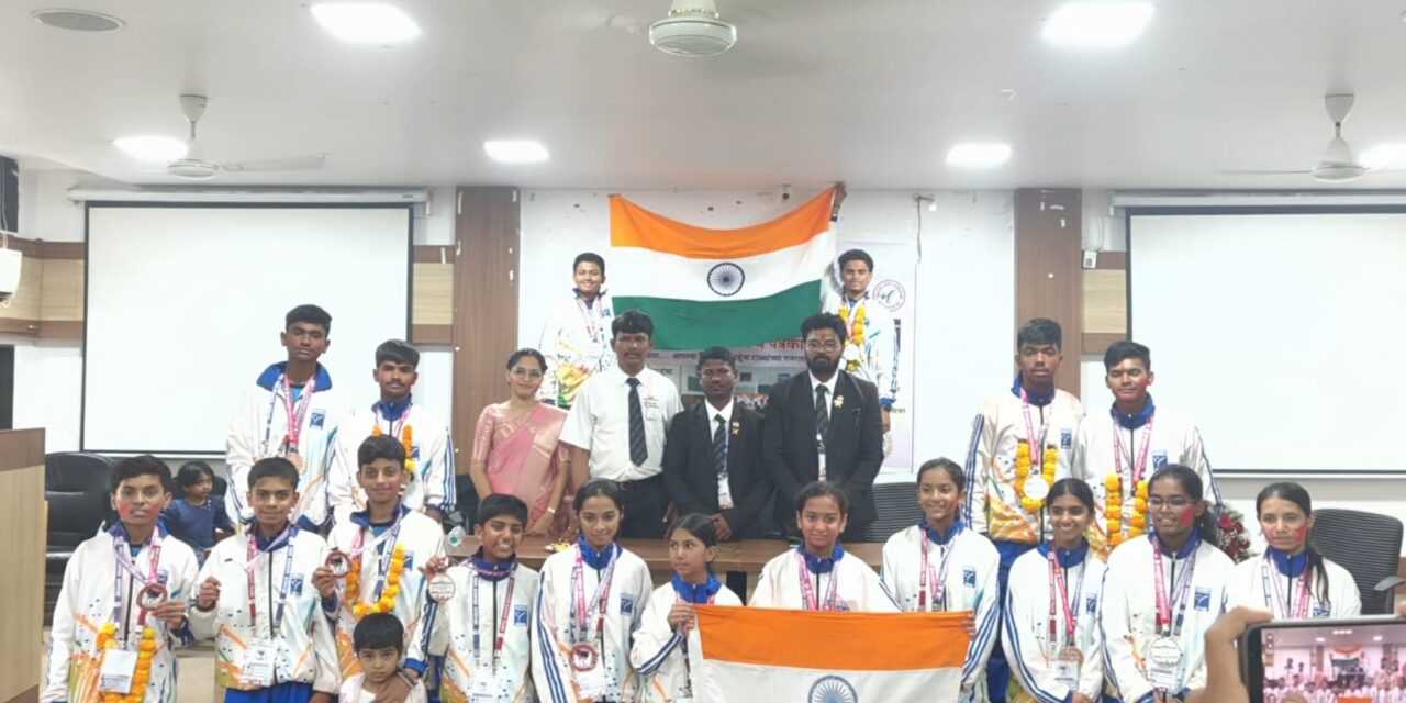 नेपाळमधील आशियाई सवात चॅम्पियनशिपमध्ये भारताचा डंका; रायगडच्या विजयी खेळाडूंचा जंगी सत्कार