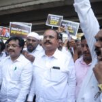 पेट्रोल-डिझेल दरवाढीविरोधात काँग्रेस पक्षाचे दादरमध्ये मोठे आंदोलन व रास्ता रोको  – हर्षवर्धन सपकाळ.