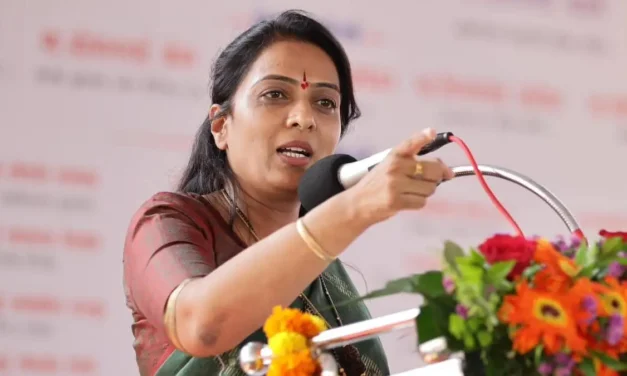 राष्ट्रवादी काँग्रेस पार्टी शरदचंद्र पवार पक्षाच्या महिला प्रदेशाध्यक्षा रोहिणी खडसे यांची राम शिंदेंवर नाव न घेता टीका…