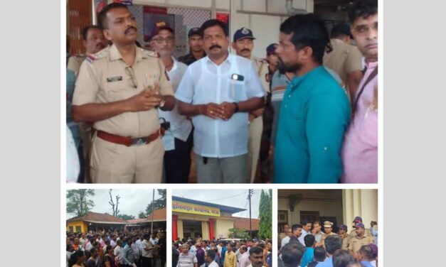 लव्ह जिहादच्या प्रकरणावरून संतप्त नागरिकांचा लांजा पोलीस ठाण्यावर मोर्चा; सखोल चौकशीची मागणी