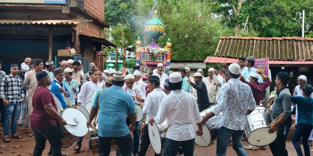 लांजात मोहरम ताजिया मिरवणूक उत्साहात; हिंदू-मुस्लिम ऐक्याचे दर्शन…