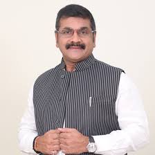 शिंदेंचा ठाकरे गटाला आणखी एक धक्का? सचिन अहिरांकडून उपसभापतीपदासाठी अर्ज, राजकीय चर्चांना उधाण