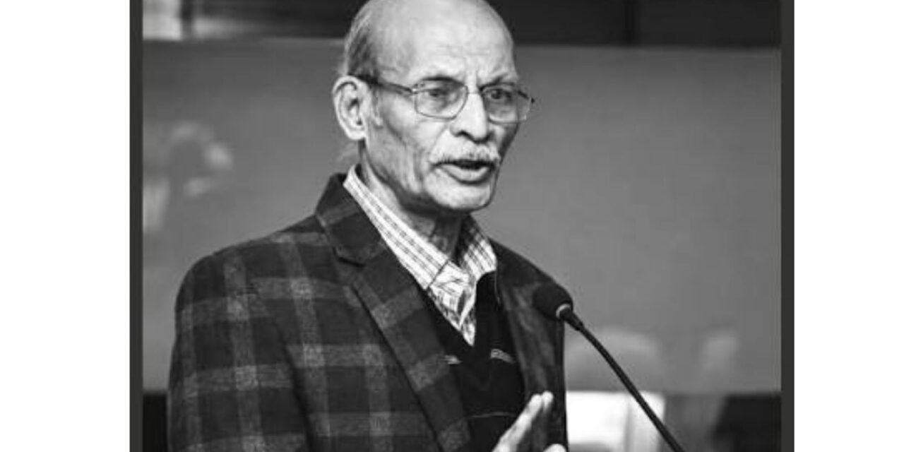 लक्ष्मणराव जोशी यांच्या निधनाने व्रतस्थ संपादकाला मुकलो!  –  देवेंद्र फडणवीस यांची शोकसंवेदना